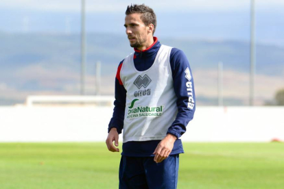Óscar Díaz entrenó ayer con normalidad y se perfila como la gran novedad ante el Valladolid.-Álvaro Martínez