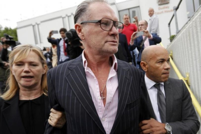 Paul Gascoigne, en septiembre pasado, saliendo de un juicio.-REUTERS / DARREN STAPLES