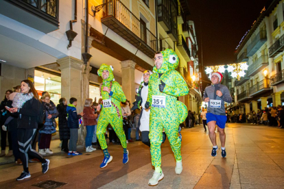 Participantes en la Carrera de Navidad de Soria. MARIO TEJEDOR (71)
