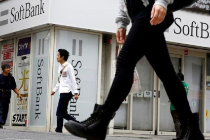 Oficina del banco japones Softbank en Tokio.-REUTERS/ THOMAS PETER