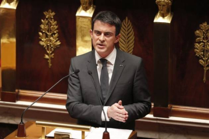 El primer ministro francés, Manuel Valls, durante su intervención ante la Asamblea Nacional.-Foto:   REUTERS / CHARLES PLATIAU