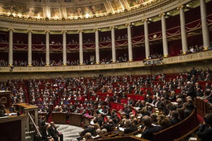 Vista general del pleno de la Asamblea Nacional francesa en Paris.-EFE / ETIENNE LAURENT