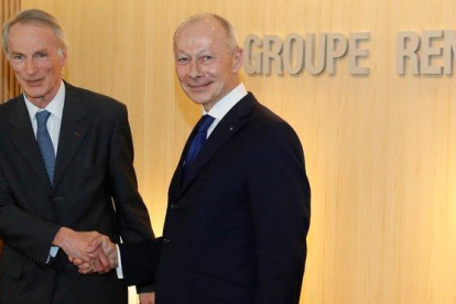 Jean Dominique Senard (izquierda) y Thierry Bolloré tendrán un lugar asegurado en los comités de Nissan.-EPA