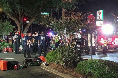 Hay numerosos heridos tras el tiroteo en un club gay en Orlando.-