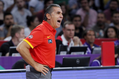 Scariolo, durante el partido ante Alemania-JUAN CARLOS HIDALGO (EFE)