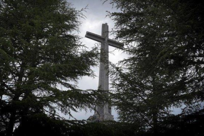 Cruz del Valle de los Caídos.-JOSE LUIS ROCA