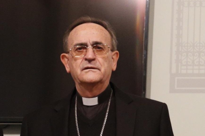 El obispo de Salamanca, Carlos López.-- ICAL