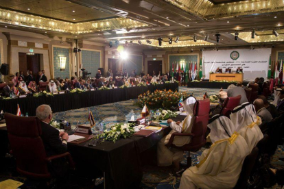Representantes de la Liga Árabe reunidos el martes en El Cairo.-EFE