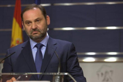 El secretario de Organización del PSOE, José Luis Ábalos, el pasado 27 de junio en el Congreso.-DAVID CASTRO