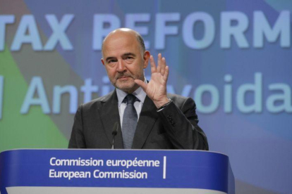 El comisario de Fiscalidad, Pierre Moscovici.-OLIVER HOSLET / EFE