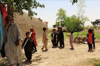 Un gran número de niños forman parte de la larga lista de civiles muertos en Afganistán.-EFE / WATAN YAR