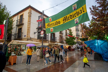 Mercado medieval por las calles de Soria. MARIO TEJEDOR (2)