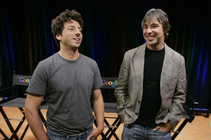 Sergey Brin, izquierda, y Larry Page, cofundadores de Google.-PAUL SAKUMA (AP)