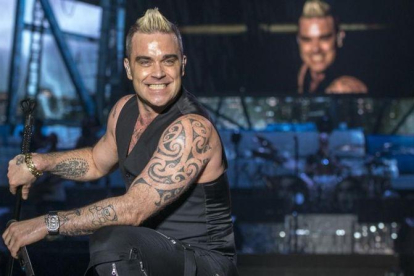 El cantante Robbie Williams, uno de los artistas que actúa en el concierto de Los 40 Principales.-FERRAN SENDRA