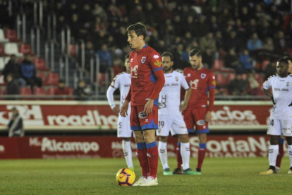 El Numancia necesita goles en Alcorcón y Guillermo será el que lleve el peso del juego ofensivo del equipo.-Luis Ángel Tejedor