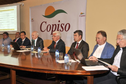 Un momento de la asamblea general ordinaria celebrada ayer.-VALENTÍN GUISANDE