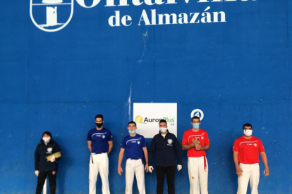 La segunda jornada de la Liga de Castilla y León de pelota se celebró ayer en Ontalvilla de Almazán. HDS