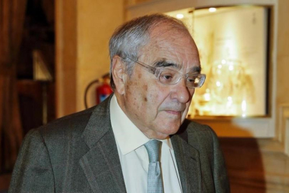 Rodolfo Martín Villa, en un acto en Madrid en el 2014.-EMILIO NARANJO