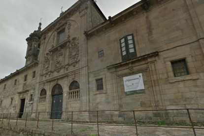 Fachada del convento de clausura de las Mercedarias, en Santiago de Compostela.-