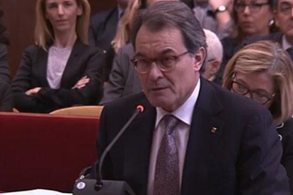 Mas, durante el juicio.-