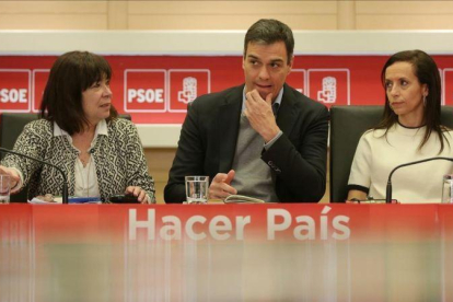 Pedro Sánchez durante la ejecutiva del PSOE en la sede de Ferraz.-JOSÉ LUIS ROCA
