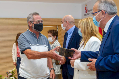 Gerencia de asistencia sanitaria en Soria  Premios de investigación 2021 - MARIO TEJEDOR (58)