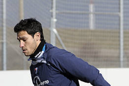 Del Pino disputó en Vigo su primer encuentro como titular de la temporada. / ÚRSULA SIERRA-