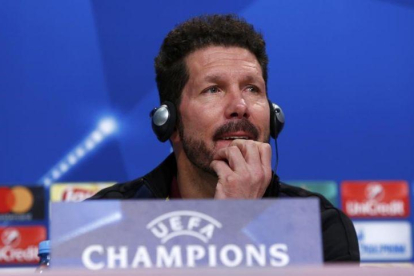 Diego Pablo Simeone, durante la rueda de prensa de este lunes en el Allianz Arena.-REUTERS / MICHAELA REHLE