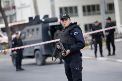 Miembros de la policía en Turquía.-EFE