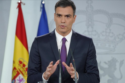 Pedro Sánchez, en la rueda de prensa posterior al Consejo de Ministros. /-JOSE LUIS ROCA