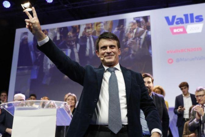 Manuel Valls el 13 de diciembre, en un acto de presentación a su candidatura.-FERRAN NADEU