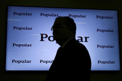 El expresidente del Banco Popular, Ángel Ron, durante la presentación de resultados del 2016.-Emilio Naranjo / EFE