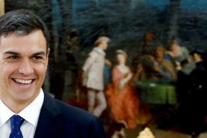 Pedro Sánchez, en el palacio de la Zarzuela, este jueves.-EFE / JAVIER LIZÓN