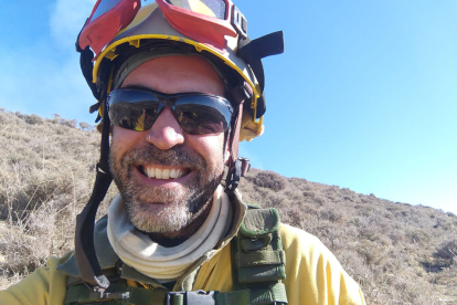 Ricardo Álvarez es bombero forestal.-HDS