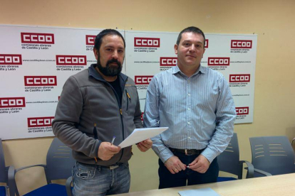 Moreno y Garcés, esta mañana en la sede de CCOO Soria.-