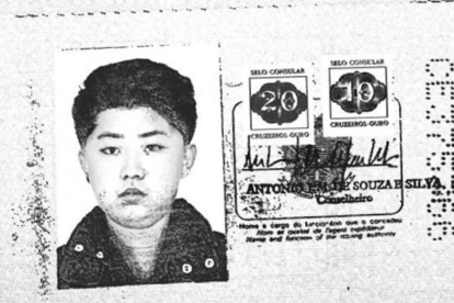Fotocopia del pasaporte brasileño falso de Kim Jong-un. v-Fotocopia del pasaporte brasileño falso de Kim Jong-un. / REUTERS