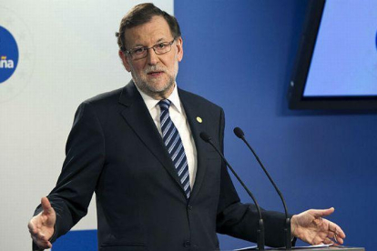 Rajoy elude una pregunta en inglés de un periodista de la BBC-EFE