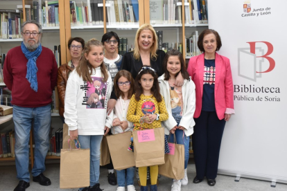 Premios de la Biblioteca de Soria por los concurso del Día del Libro. HDS