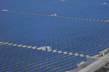 La planta solar alemana Lieberose, la segunda mayor del mundo, ocupa 162 hectáreas al sureste de Berlín.-REUTERS