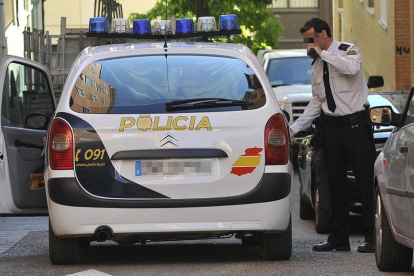 La Policía busca a los autores de los robos.-Álvaro Martínez