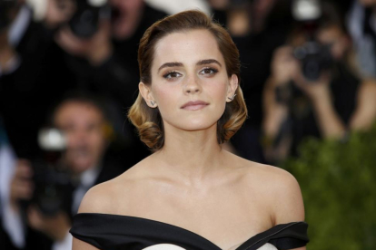 La actriz británica Emma Watson en la gala del MET.-REUTERS / EDUARDO MUNOZ