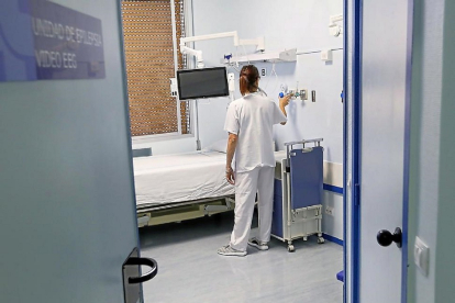Una enfermera en un hospital de Castilla y León.