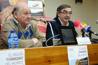 De izquierda a derecha Vidal Gil y Samuel Moreno.-ÁLVARO MARTÍNEZ