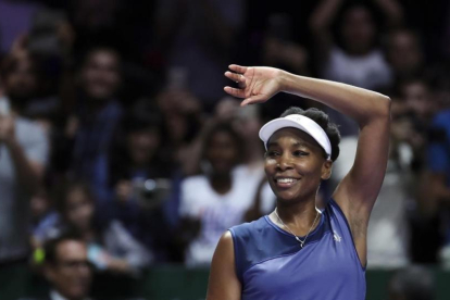 Venus Williams jugará su tercera final en el Masters en busca de su segundo título.-AP / YONG TECK LIM