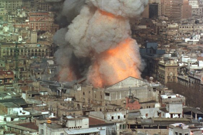 En Liceu, en llamas, en 1994.-DANNY CAMINAL