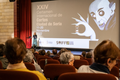 Sesión inaugural de las Aulas, con cine en la Audiencia. GONZALO MONTESEGURO
