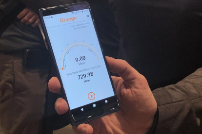 Orange alcanza más de 700 megas por segundo de descarga en 4G.-