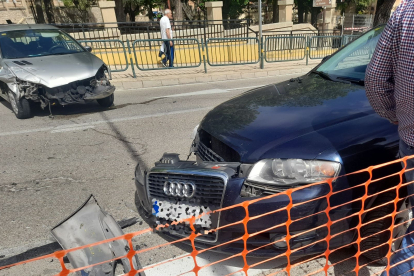 Accidente de tráfico este martes en la cuesta de la Dehesa Serena de Soria. MARIO TEJEDOR