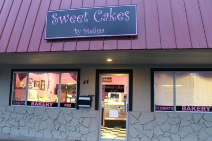 Entrada de la pastelería Sweet Cakes, cuyso propietarios han sido multados con 124.000 euros por negarse a hacer un pastel para una boda gay.-Foto: AP / EVERTON BAILEY JR.