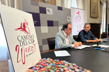 Benito Serrano y Alberto Luque, en la presentación de la nueva campaña del Consorcio del Cid. HDS